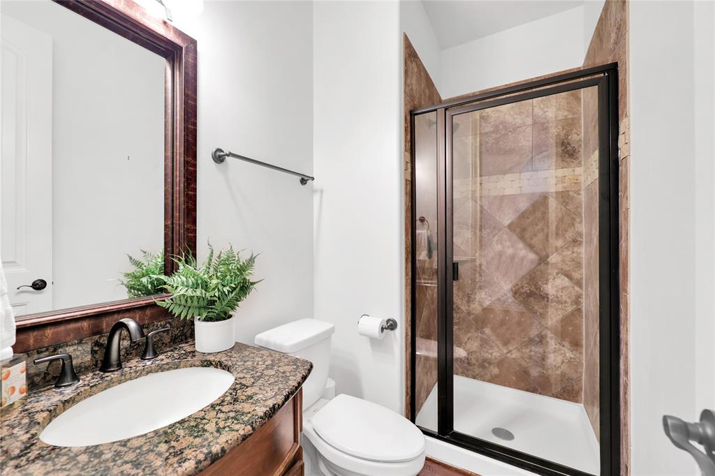 5451 Harvest Oak Landing Drive, Spring, Texas image 27