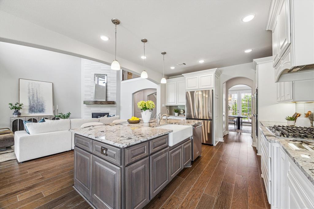 90 Birch Canoe Drive, Tomball, Texas image 13