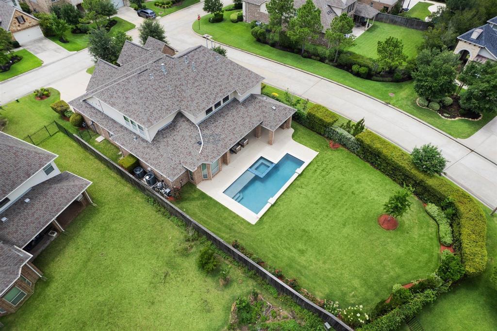90 Birch Canoe Drive, Tomball, Texas image 32