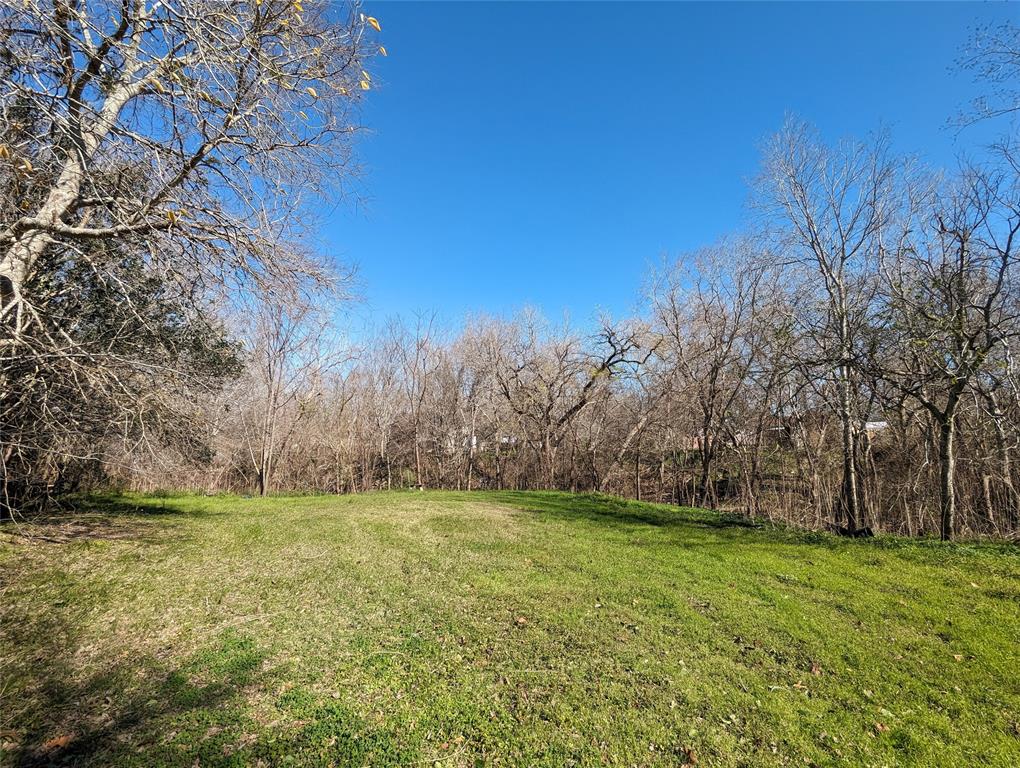 2211 Avenue B And 6th Street, Rosenberg, Texas image 4