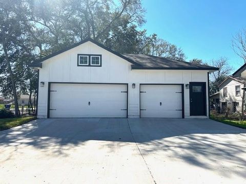 A home in Texas City