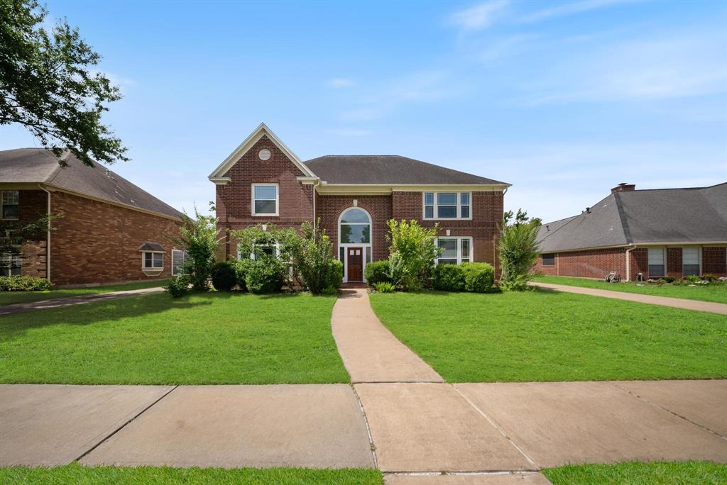 1818 Hillgreen Drive