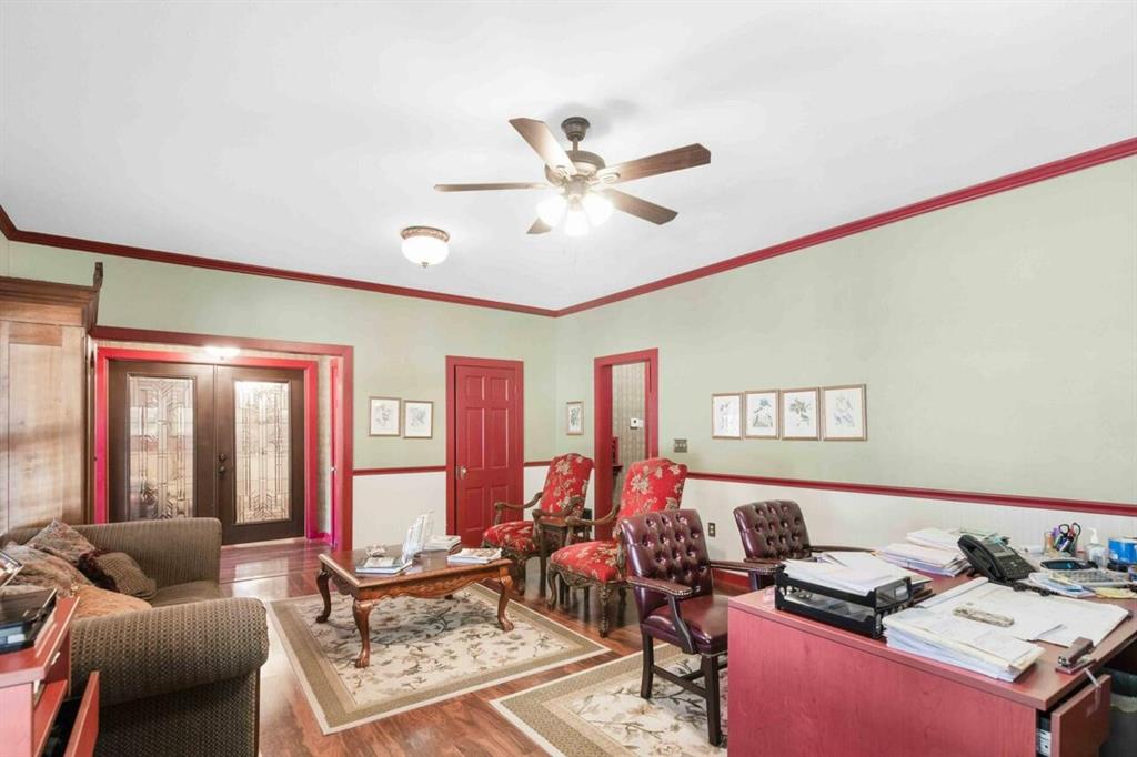 1106 Avenue O, Huntsville, Texas image 10