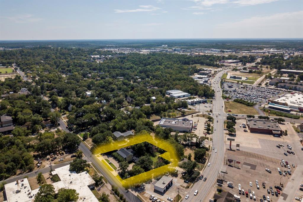 1106 Avenue O, Huntsville, Texas image 35
