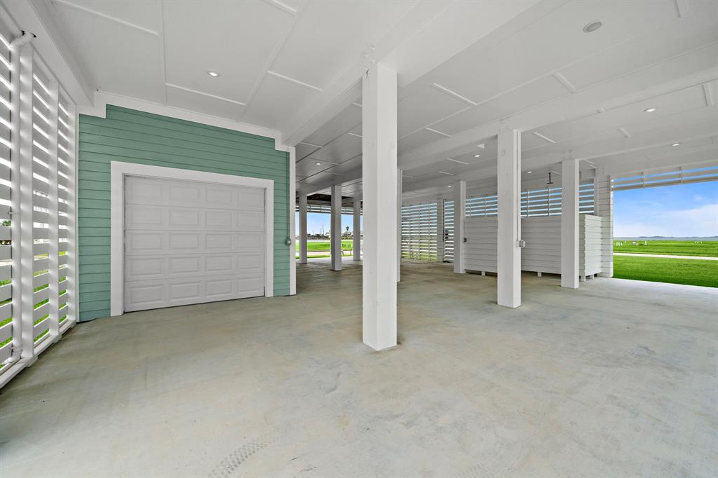 1607 Bay Pointe Drive, Galveston, Texas image 14