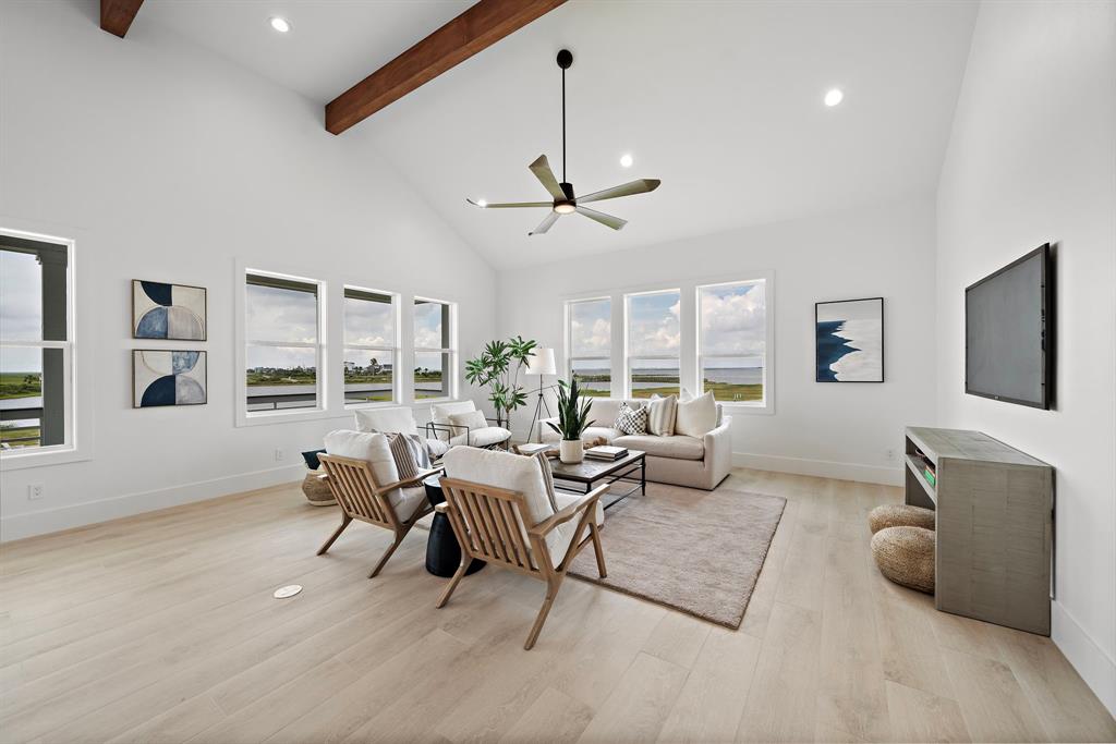 1607 Bay Pointe Drive, Galveston, Texas image 16