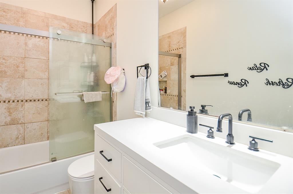 2003 Birnam Wood Drive, Sugar Land, Texas image 29