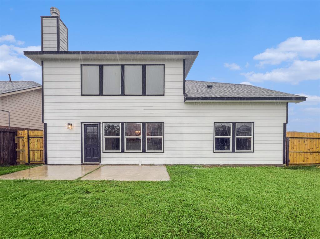 5402 Fairtide Drive, Baytown, Texas image 38