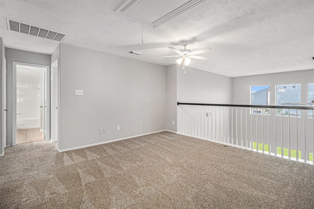 5402 Fairtide Drive, Baytown, Texas image 26