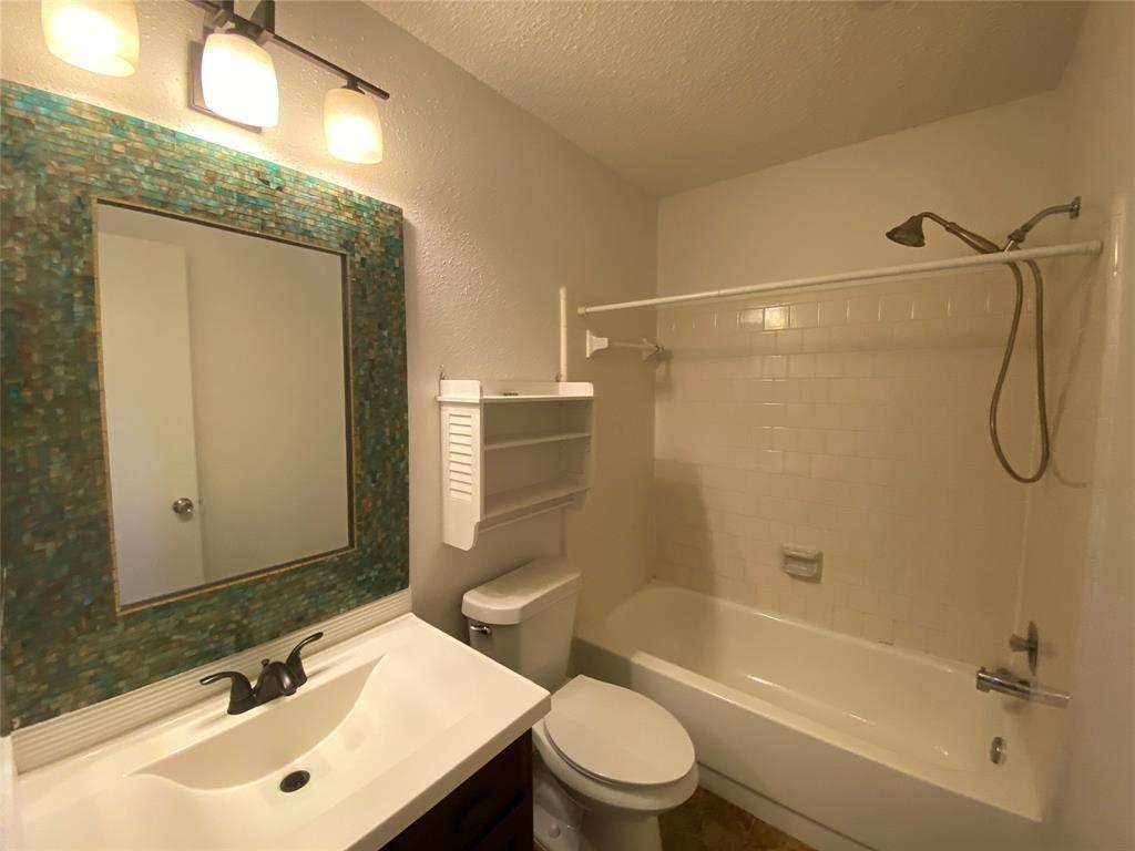 4007 Issacks Way, Sugar Land, Texas image 14