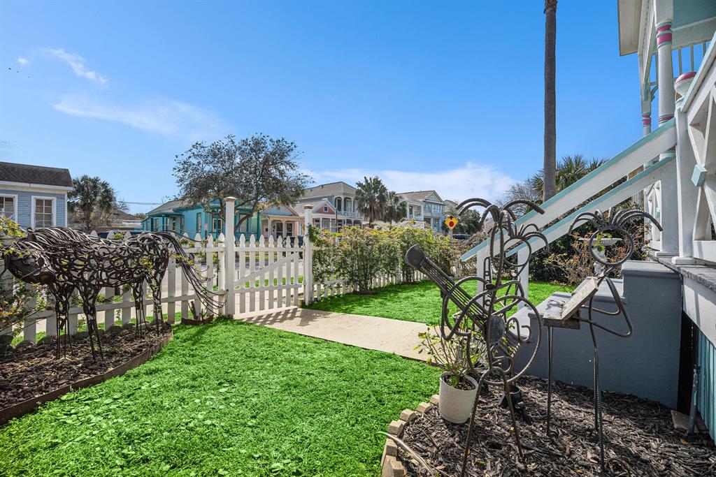806 Church Street, Galveston, Texas image 9