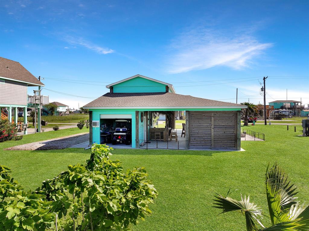 939 S Selwyn Road, Crystal Beach, Texas image 17
