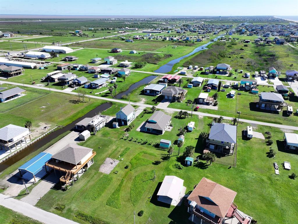 939 S Selwyn Road, Crystal Beach, Texas image 46