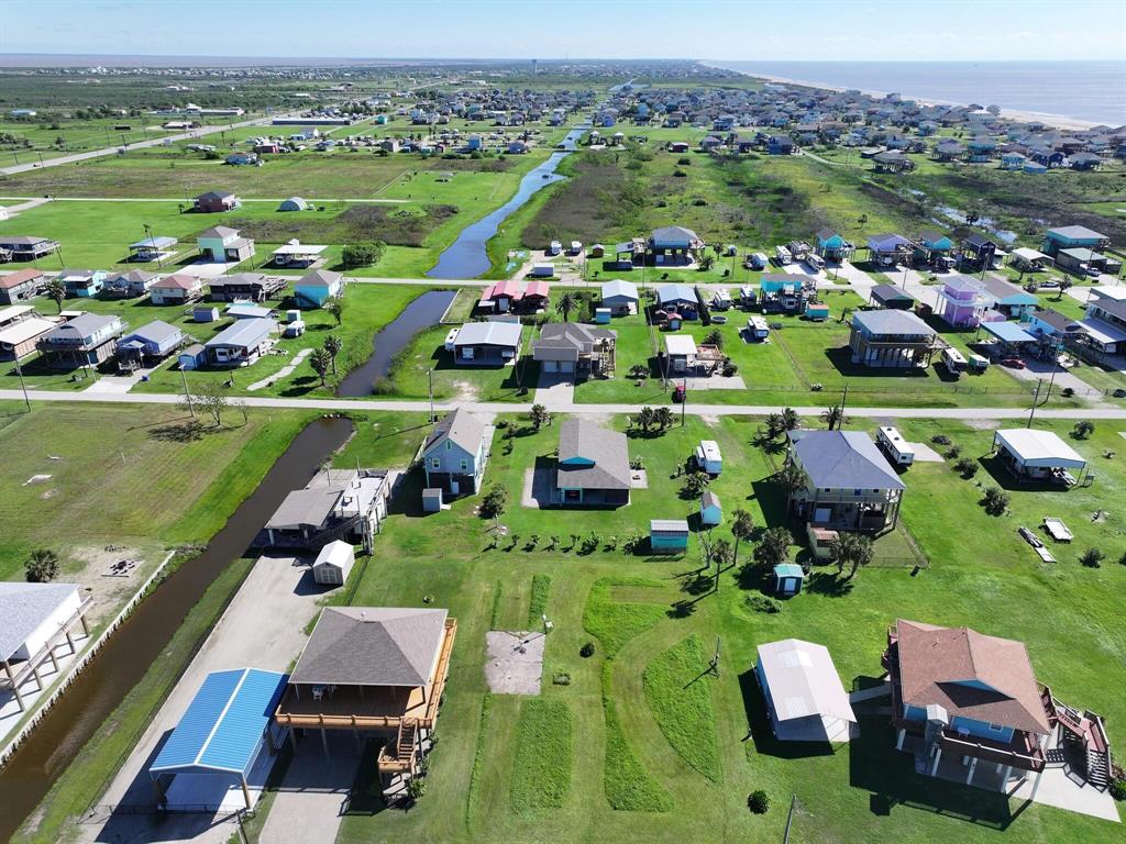 939 S Selwyn Road, Crystal Beach, Texas image 47