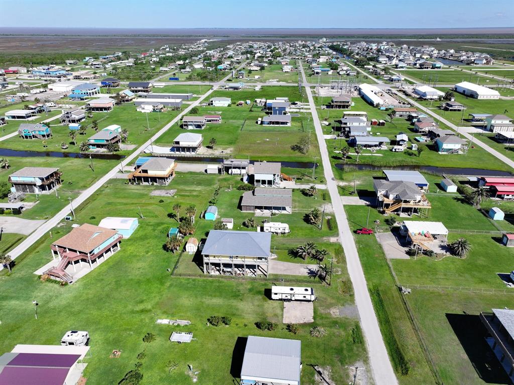 939 S Selwyn Road, Crystal Beach, Texas image 43