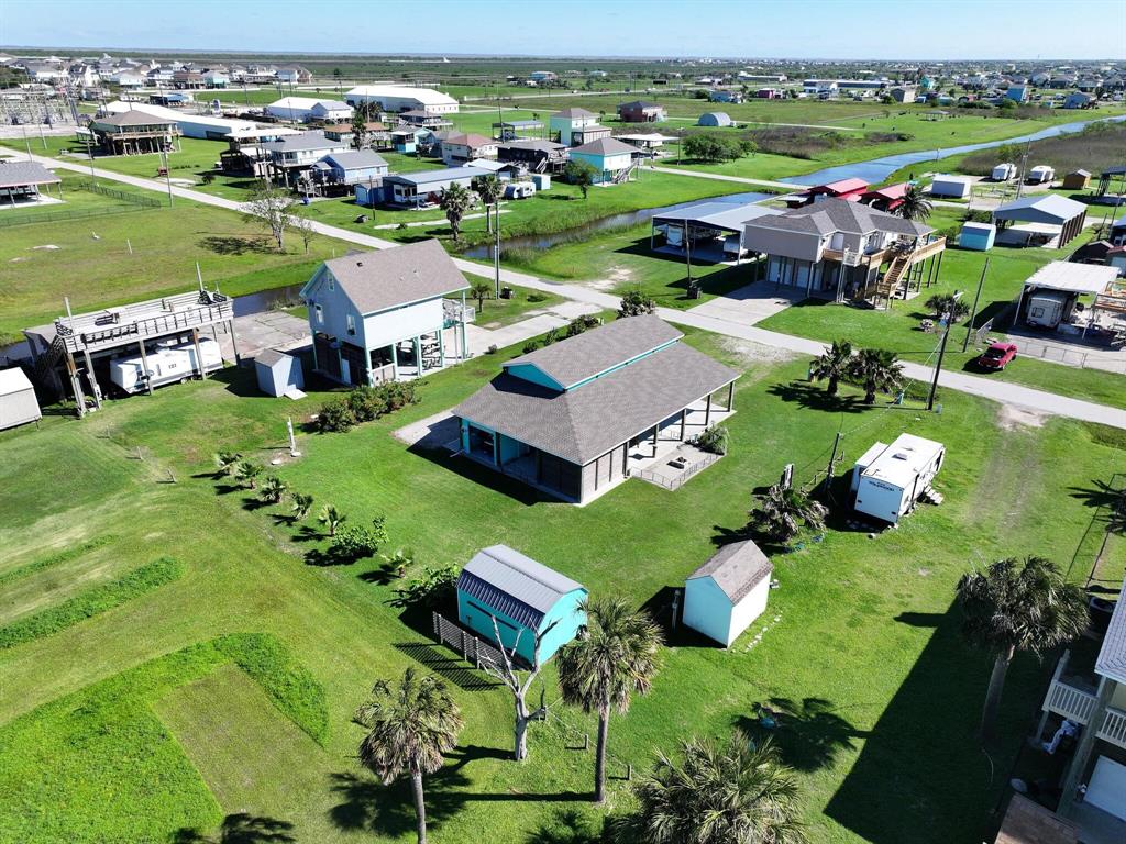 939 S Selwyn Road, Crystal Beach, Texas image 25