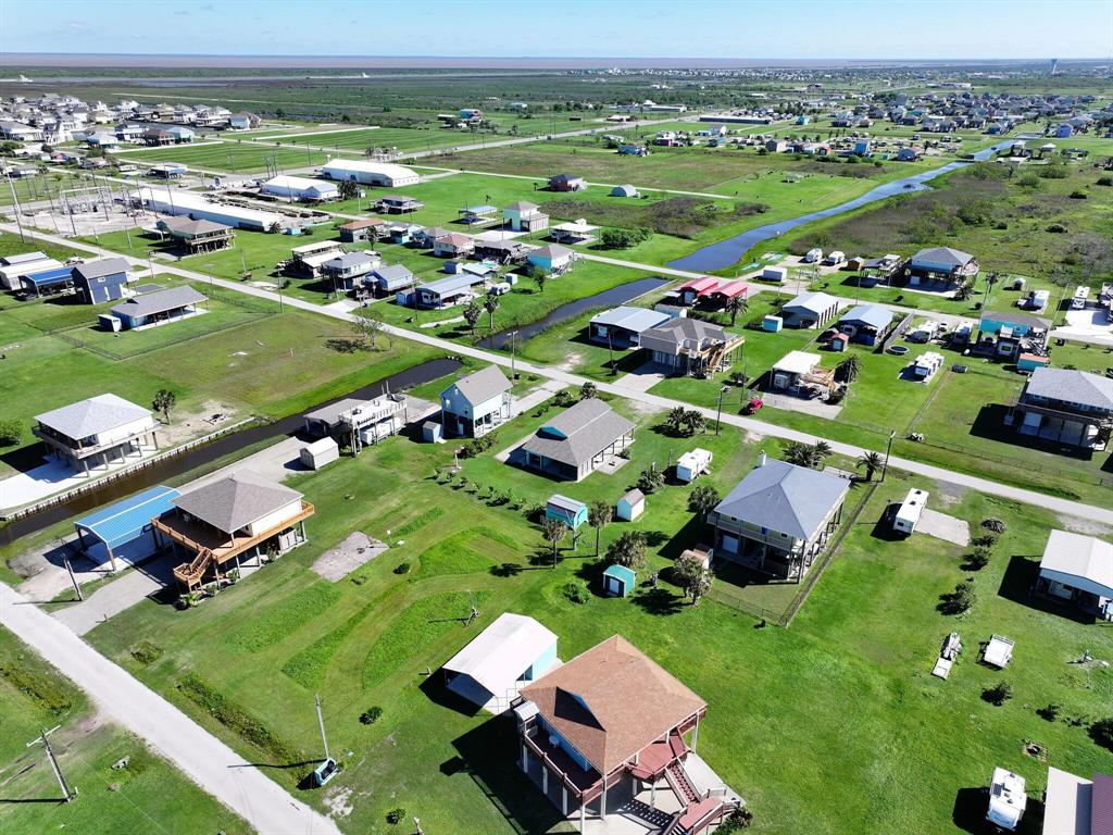 939 S Selwyn Road, Crystal Beach, Texas image 45