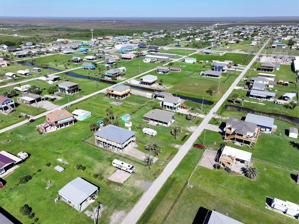 939 S Selwyn Road, Crystal Beach, Texas image 42