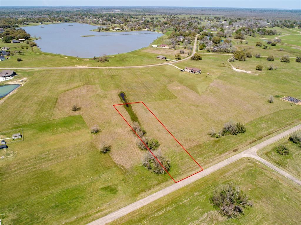 350 Colt Trail, Angleton, Texas image 7