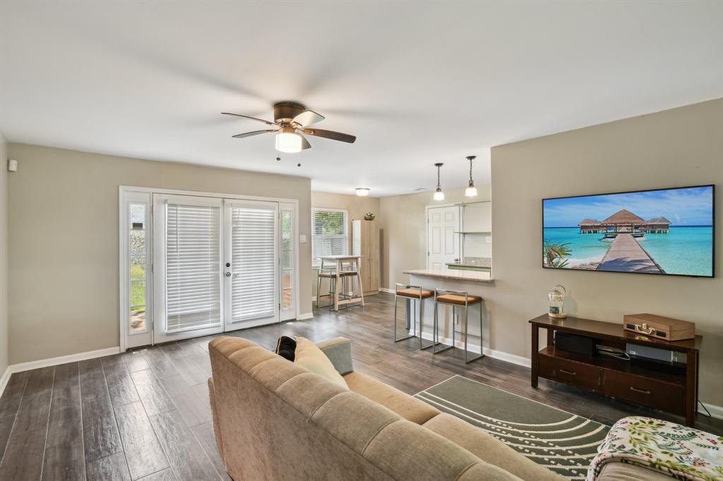 6015 Mcknight Street, Houston, Texas image 10