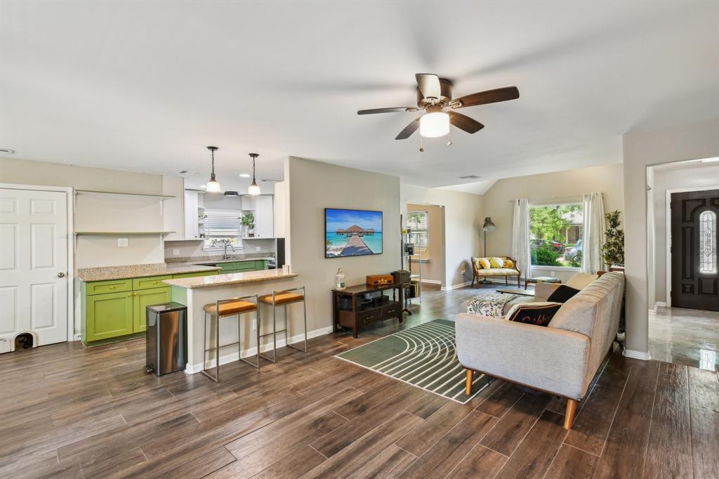 6015 Mcknight Street, Houston, Texas image 11