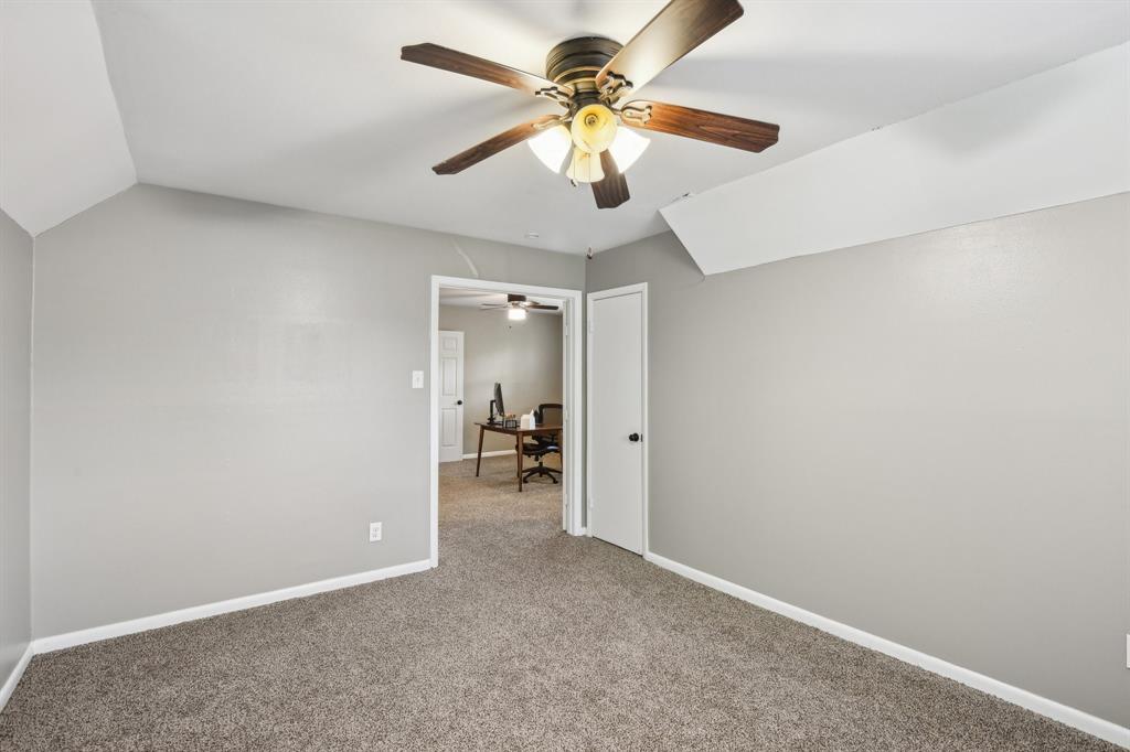 6015 Mcknight Street, Houston, Texas image 32