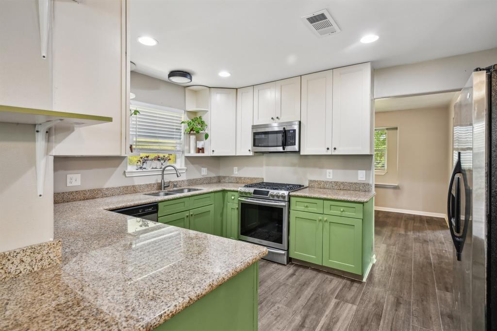 6015 Mcknight Street, Houston, Texas image 13