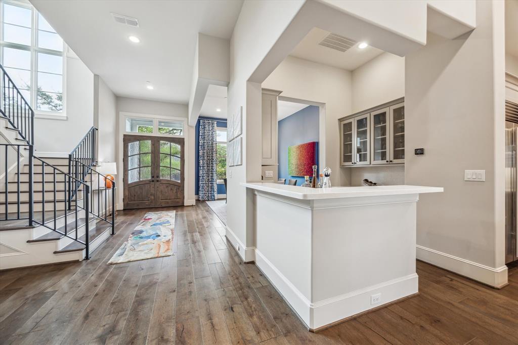 4910 Valerie Street, Bellaire, Texas image 9