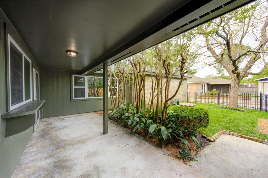 12202 Monticeto Lane, Meadows Place, Texas image 29