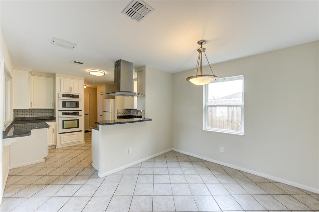 12202 Monticeto Lane, Meadows Place, Texas image 7