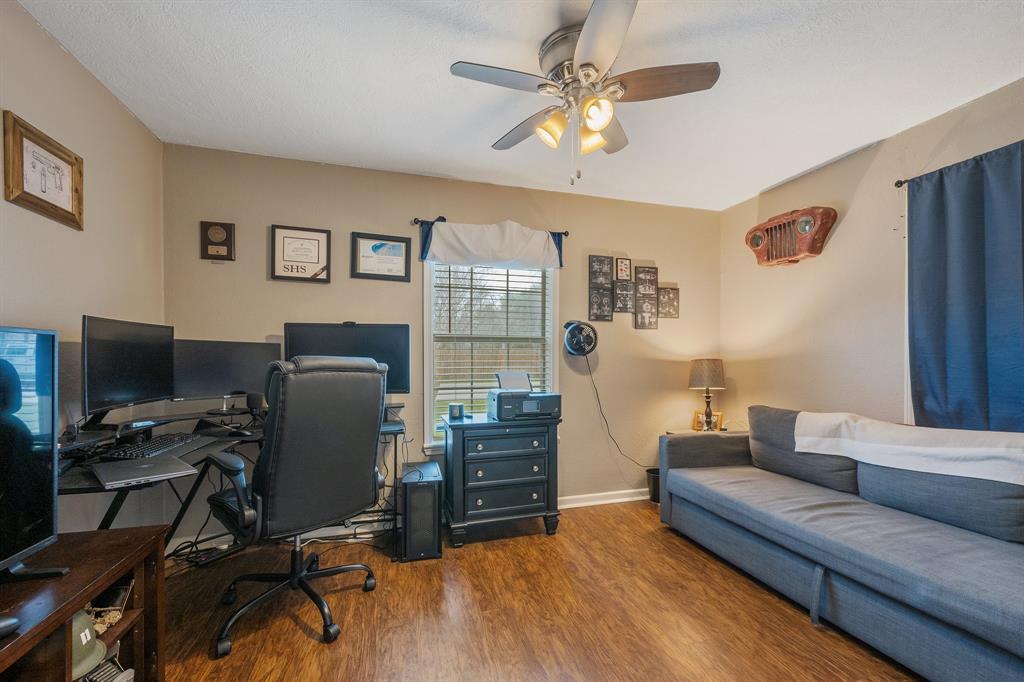 202 Park Place, College Station, Texas image 12