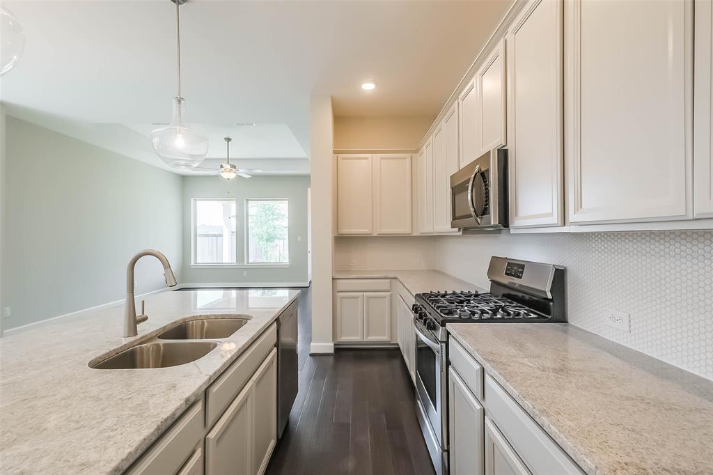 19622 Upper Canyon Court, Cypress, Texas image 9