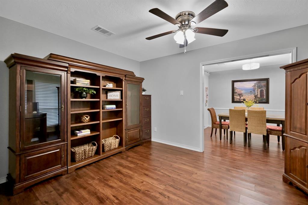 2122 Deer Valley Drive