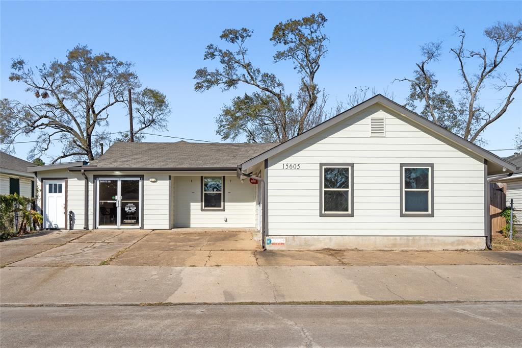 15605 Woodforest Boulevard #1, Channelview, Texas image 2