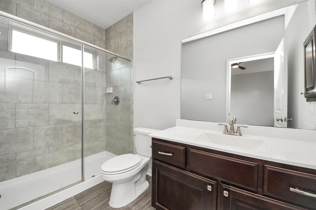 2948 S Cotswold Manor Drive, Kingwood, Texas image 34