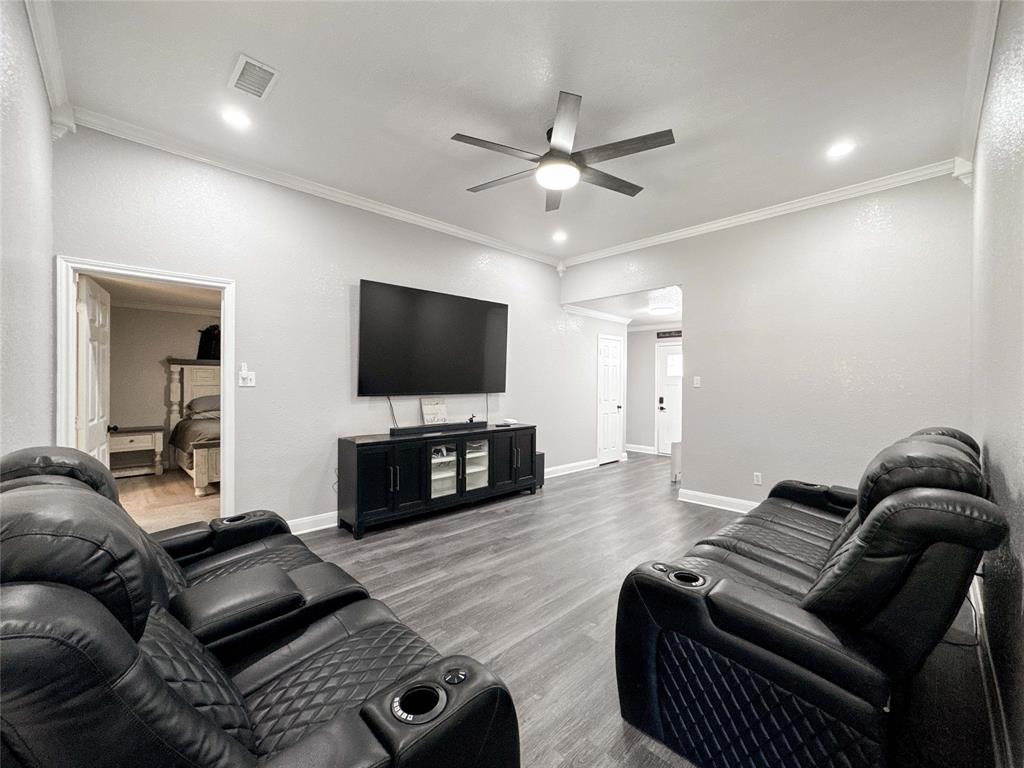 4234 Chisholm Trail, Santa Fe, Texas image 5