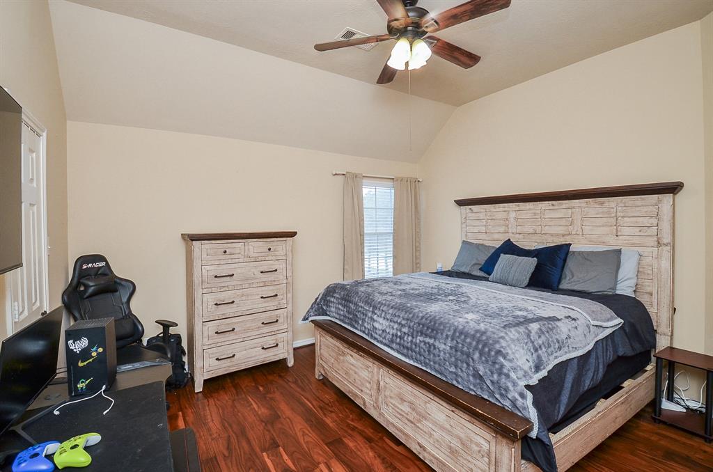 25419 Richton Falls Drive, Richmond, Texas image 24