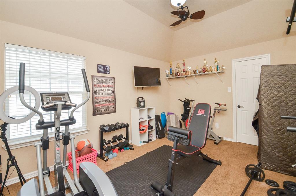 25419 Richton Falls Drive, Richmond, Texas image 26
