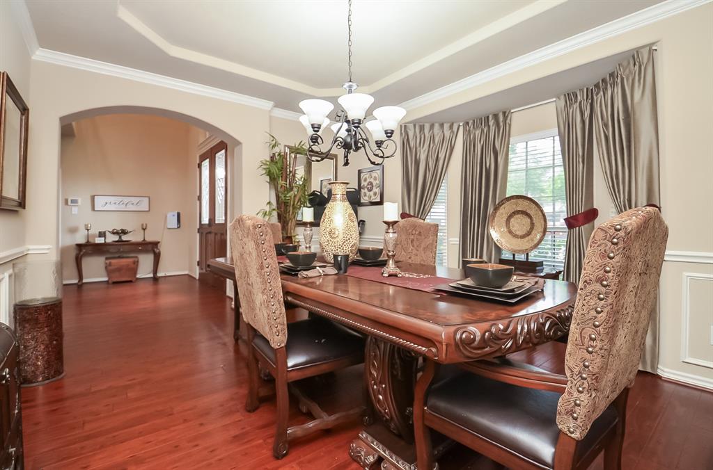 25419 Richton Falls Drive, Richmond, Texas image 7