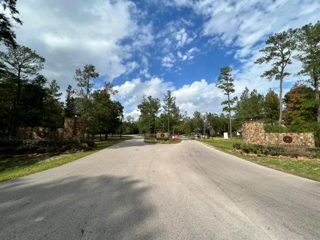 00 Hereford Trail, Huntsville, Texas image 2