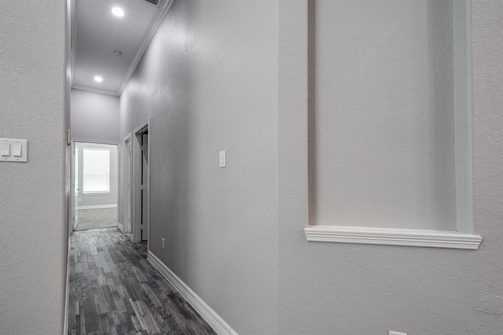 607 Rain Cloud Drive, Baytown, Texas image 19