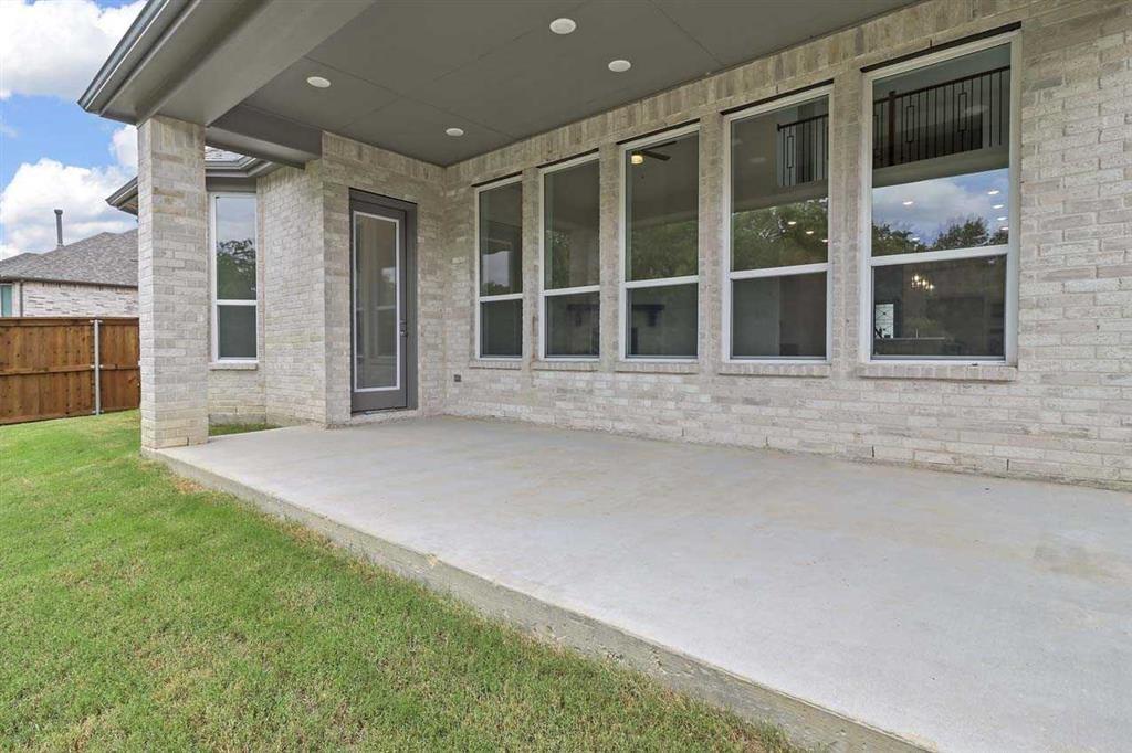 21235 Natalia Grove, Magnolia, Texas image 5