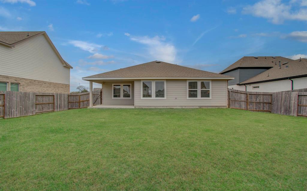 13914 Red River Drive, Baytown, Texas image 34