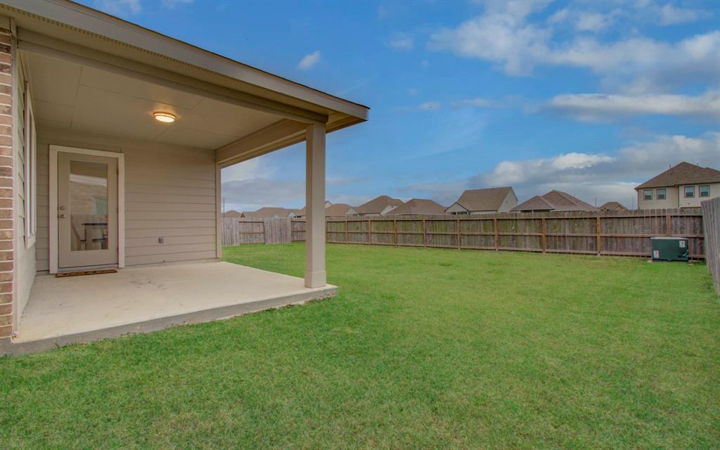 13914 Red River Drive, Baytown, Texas image 32