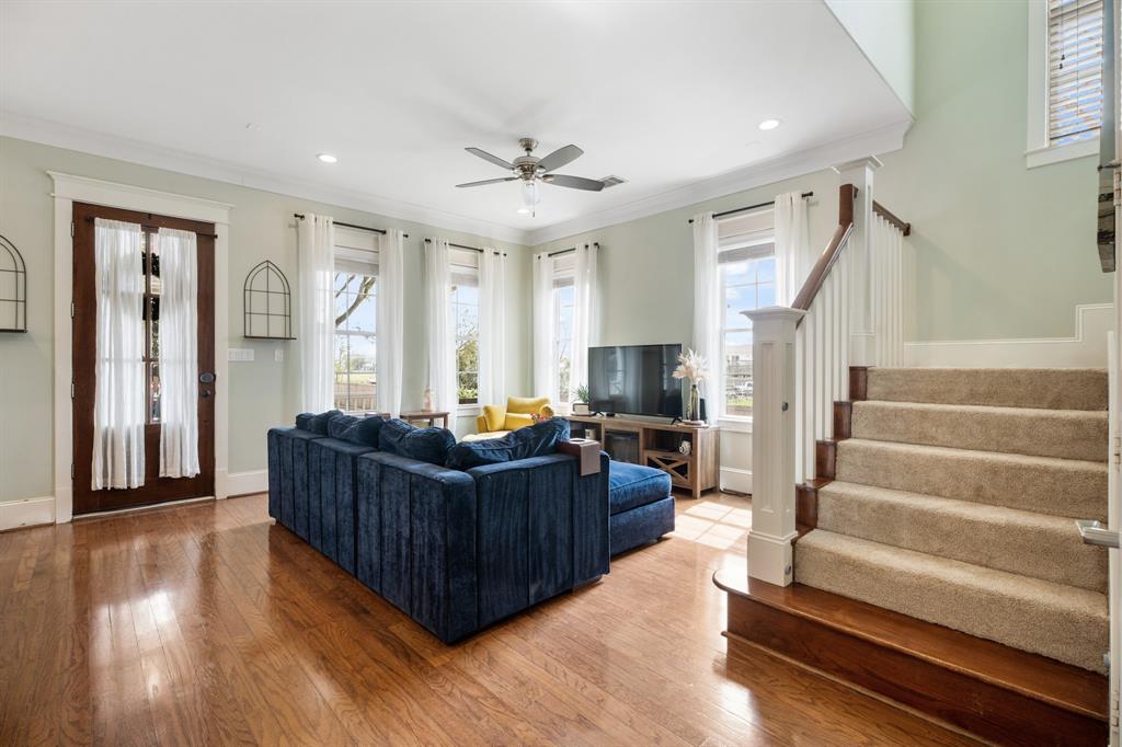8 Latitude Lane, Galveston, Texas image 4