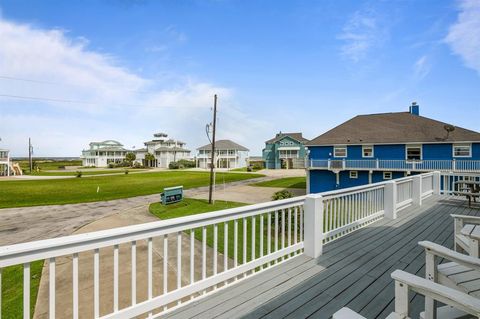 A home in Port Bolivar