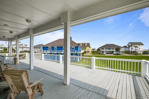 A home in Port Bolivar