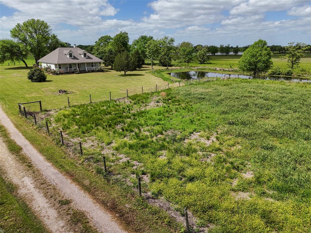 32287 Rochen Road, Waller, Texas image 38