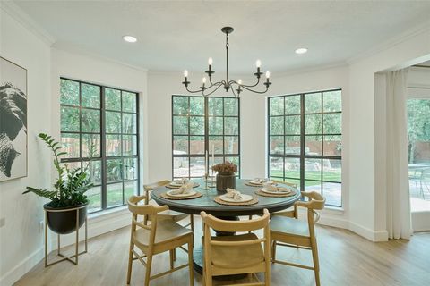 Single Family Residence in The Woodlands TX 50 Eagle Rock Place 2.jpg