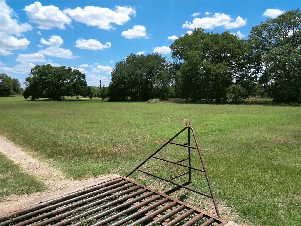 2123 W Us Highway 90, Schulenburg, Texas image 7